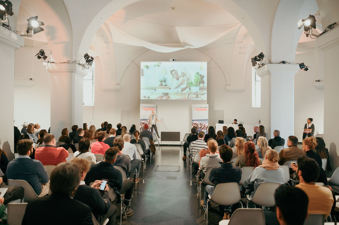 Online-Karrieretag-5.12-1.jpg Online-Karrieretag-5.12-1.jpg