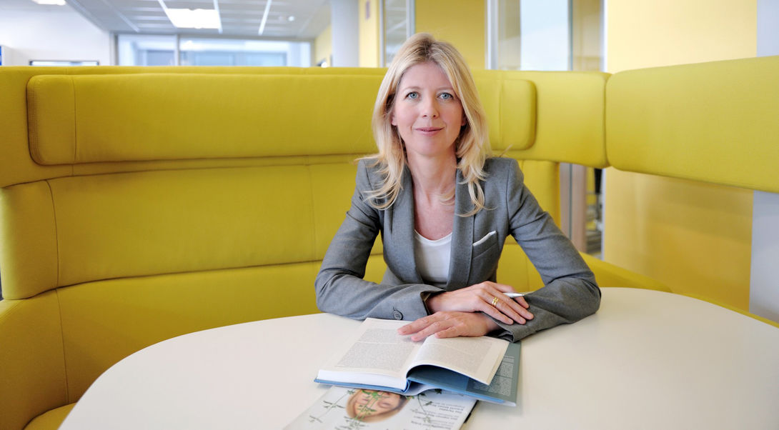 ©EY_RICHTER-Esther_Lounge_300dpiweb.jpg ©EY_RICHTER-Esther_Lounge_300dpiweb.jpg