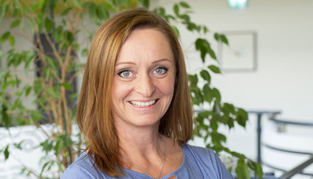 GLUECK-Sabineweb.jpg GLUECK-Sabineweb.jpg