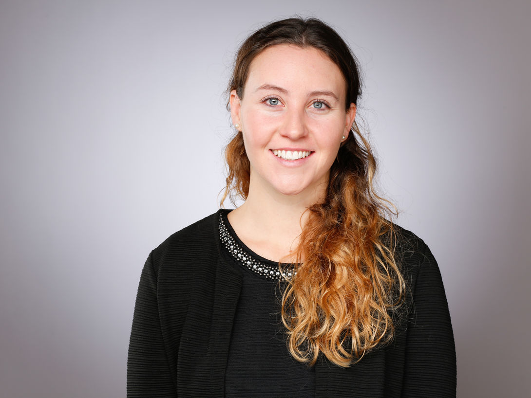 mayari.denz_.jpg mayari.denz_.jpg