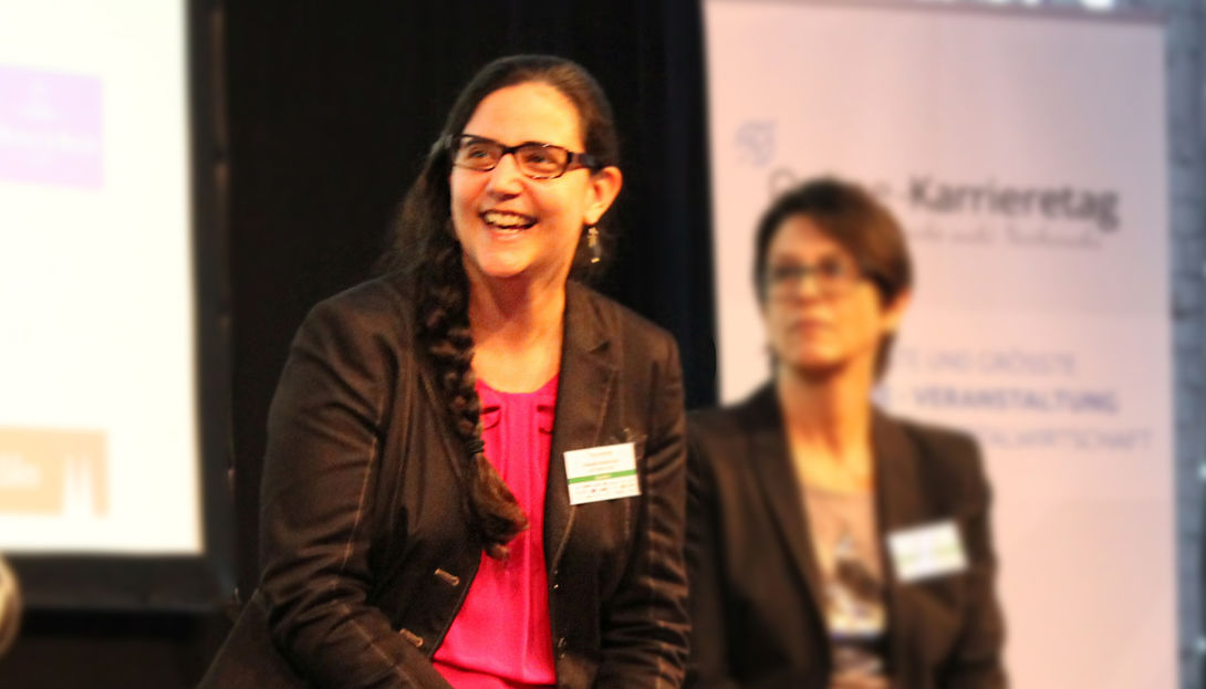 Claudia-OKT.jpg Claudia-OKT.jpg