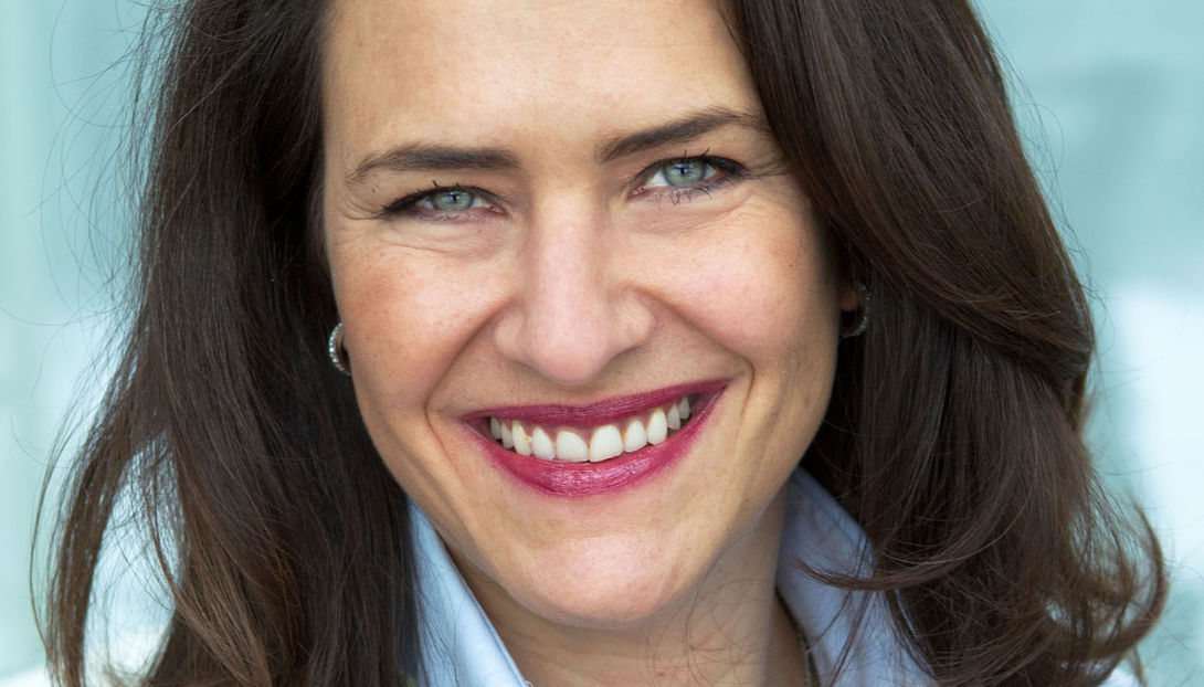 Dr.-Anne-Suffert-Leiterin-Personal.jpg Dr.-Anne-Suffert-Leiterin-Personal.jpg