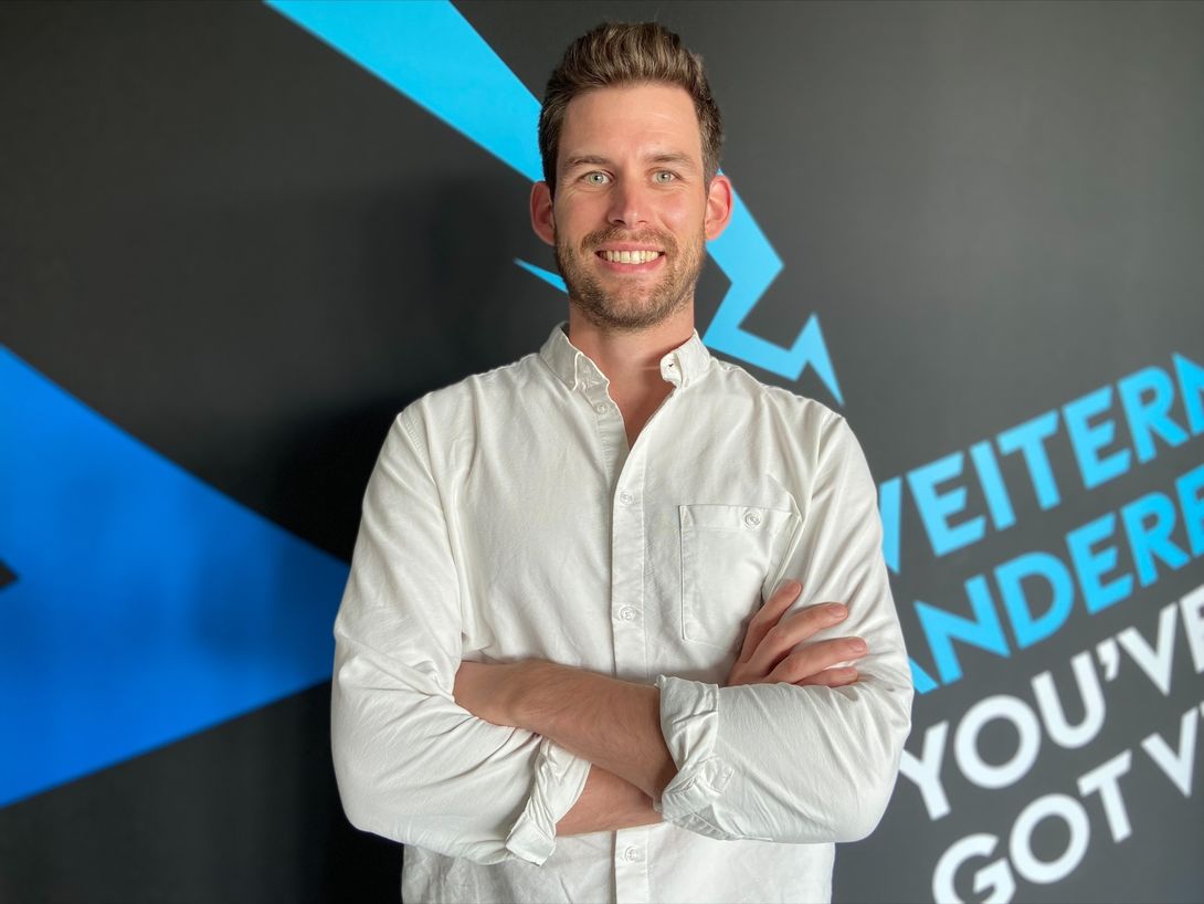 Bertil Toemmler (HR Business Partner & Talent Manager) Bertil Toemmler (HR Business Partner & Talent Manager)