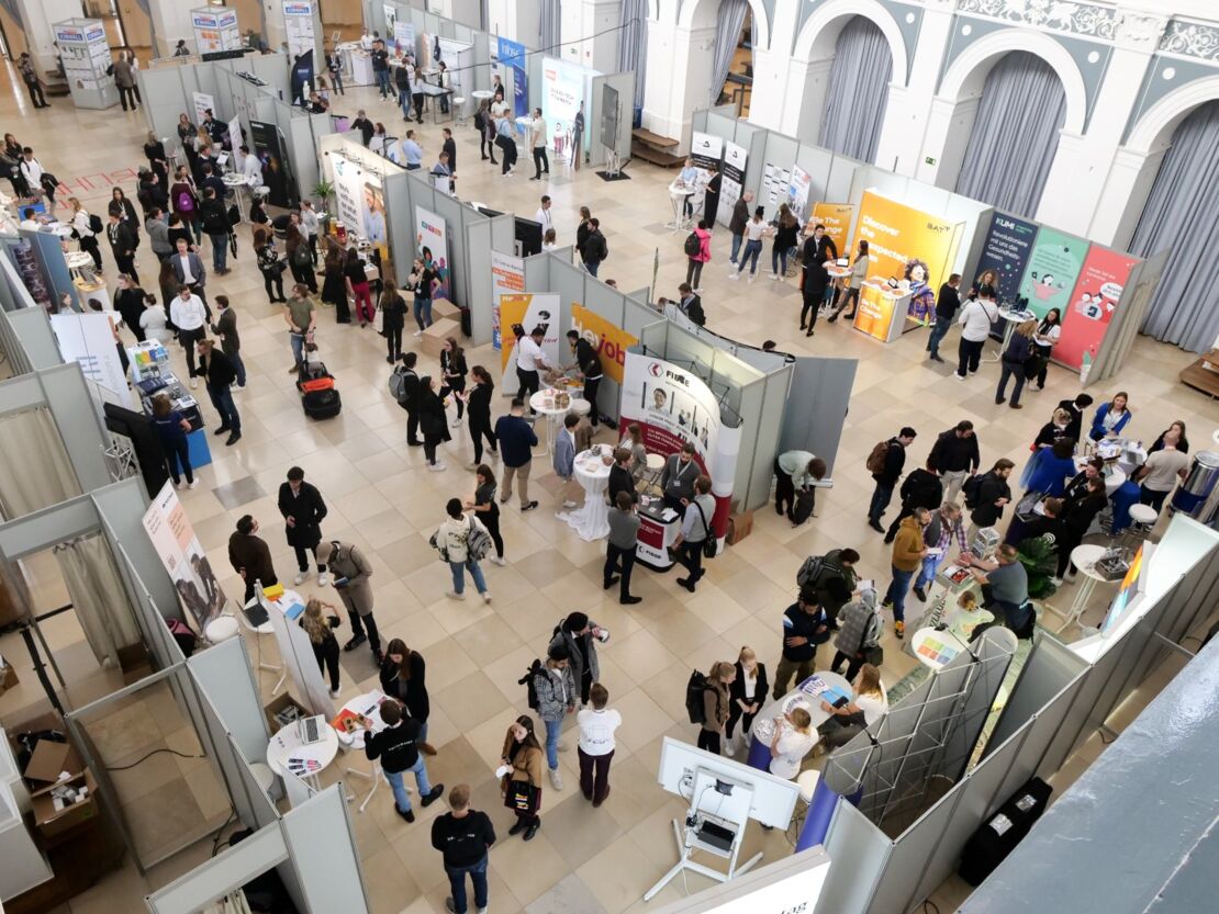 OKT_HH2022_cam2-72 (Groß) OKT_HH2022_cam2-72 (Groß)