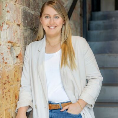potrait-of-michelle-heber potrait-of-michelle-heber