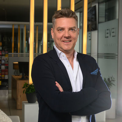 1574-sven-kaiser.jpg 1574-sven-kaiser.jpg